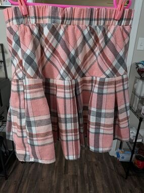 SHEIN Pink Plaid Tiered Skater Mini Skirt